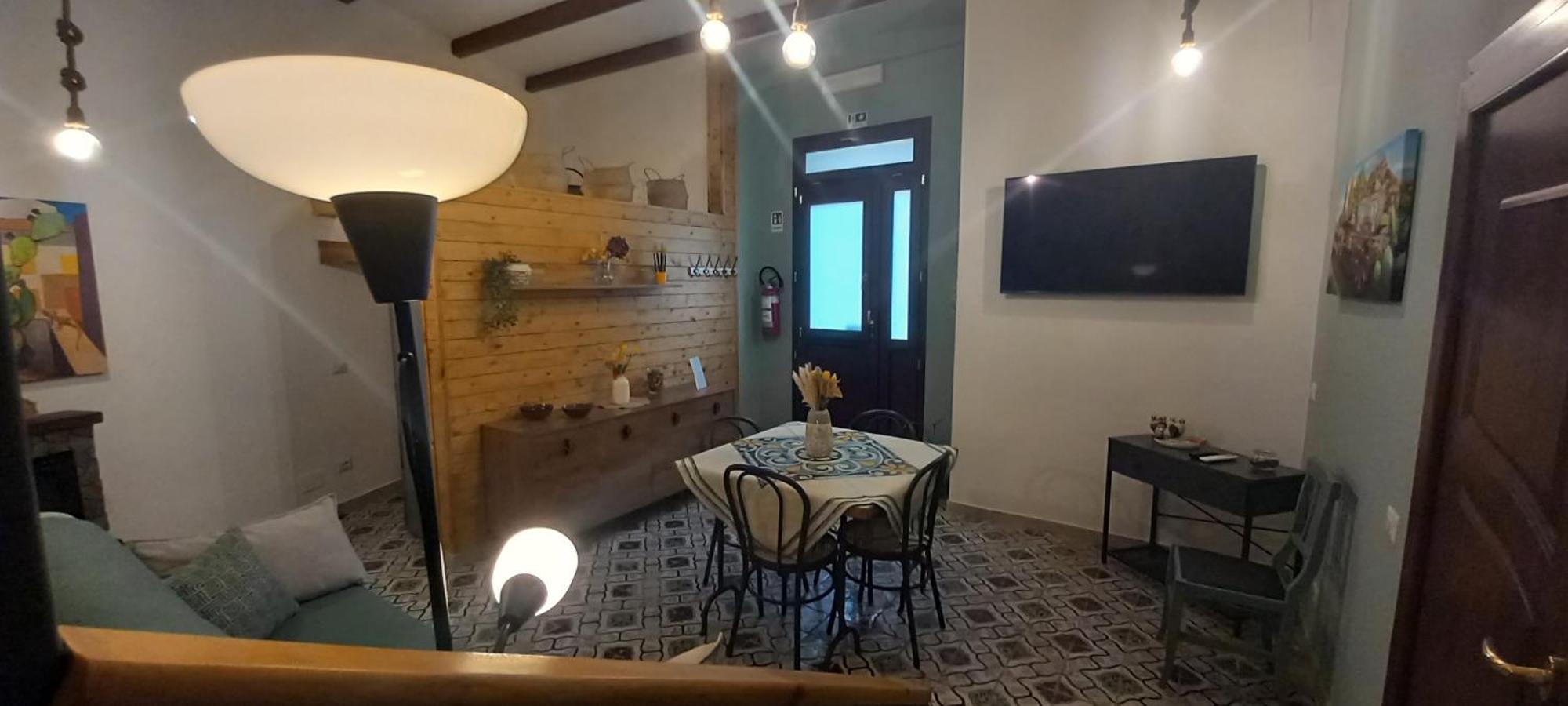 Cantunera Sicilianroom 皮亚扎-阿尔梅里纳 外观 照片